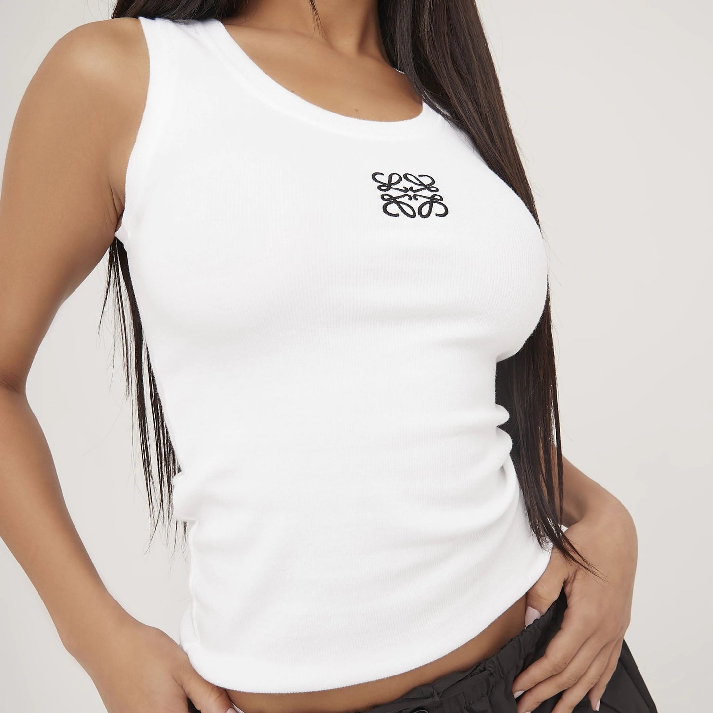 Minimalist Women's Top | Summer Comfort | Lightweight Sleeveless Shirt