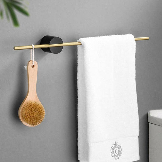 Modern Metal Towel Rack Standing with Adjustable Rod – Elegant Design for Bathroom