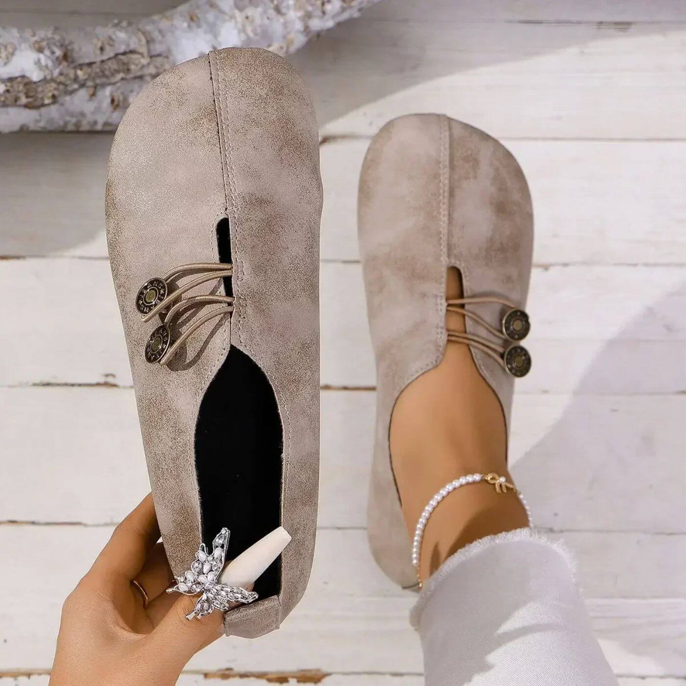 Orthopedic Shoes with Arch Support & Cushioned Comfort