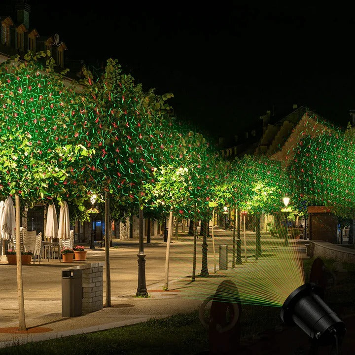 Outdoor Christmas Projector with Moving Patterns, Weatherproof, Coverage up to 280 m²