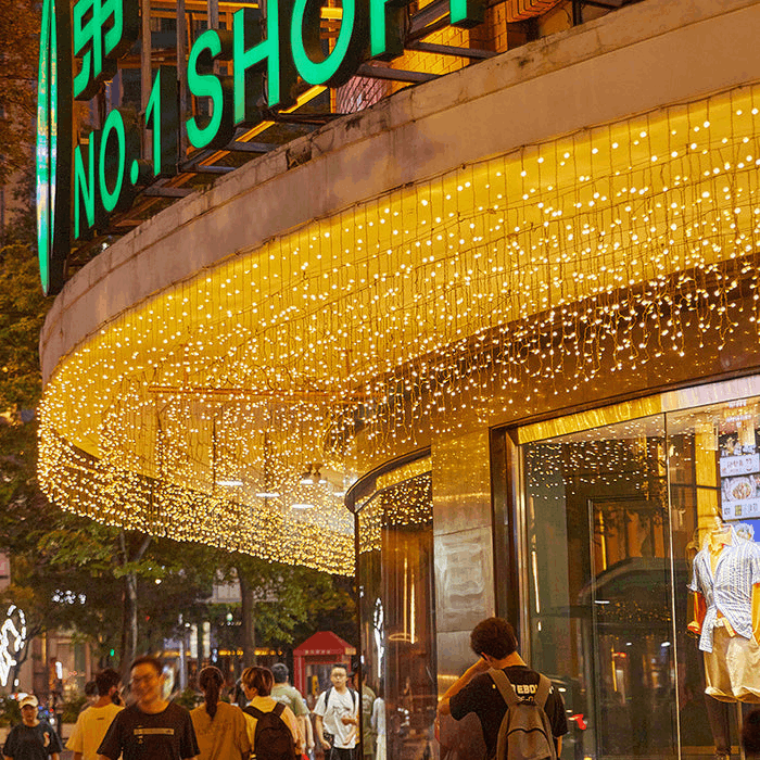 Outdoor String Lights Waterfall Effect - IP44 Waterproof