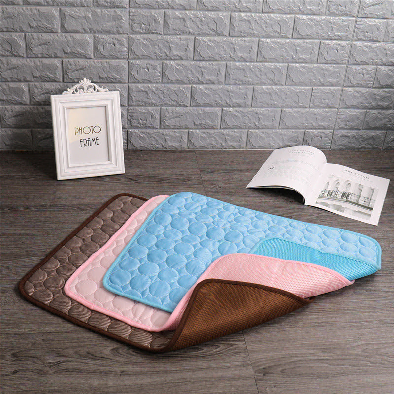 Pet Cooling Mat – Comfortable Relief for Hot Days
