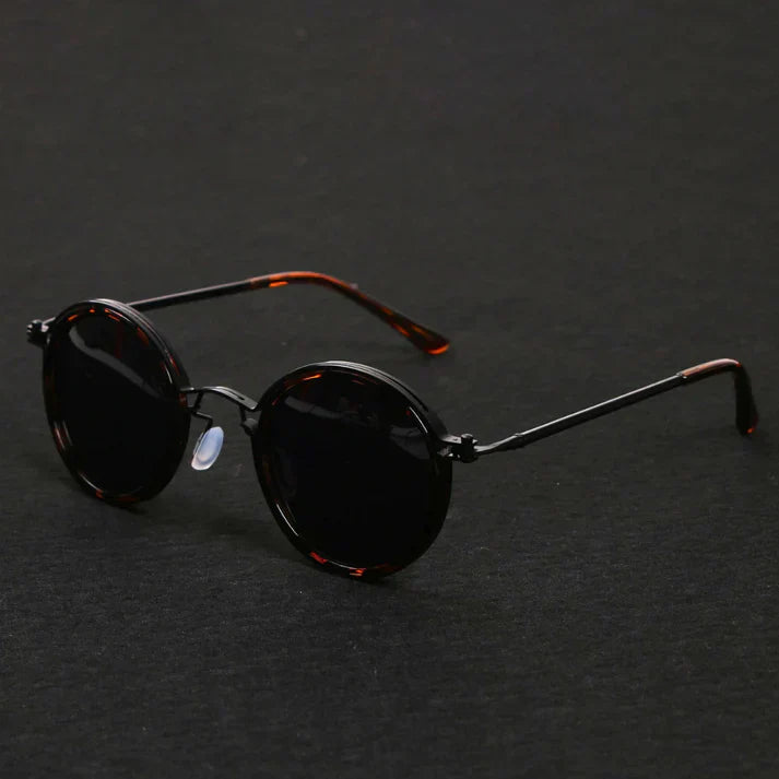 Polarized Sunglasses with UV 400 Filter and Shiny Metal Frame – Stylish Sunglasses for Outdoor Wear