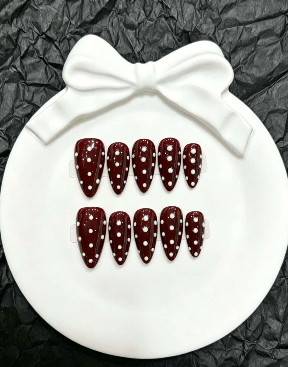 Polka Dot Press-On Nail Set