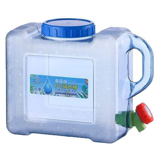 Portable Outdoor Water Storage Barrel with Spigot