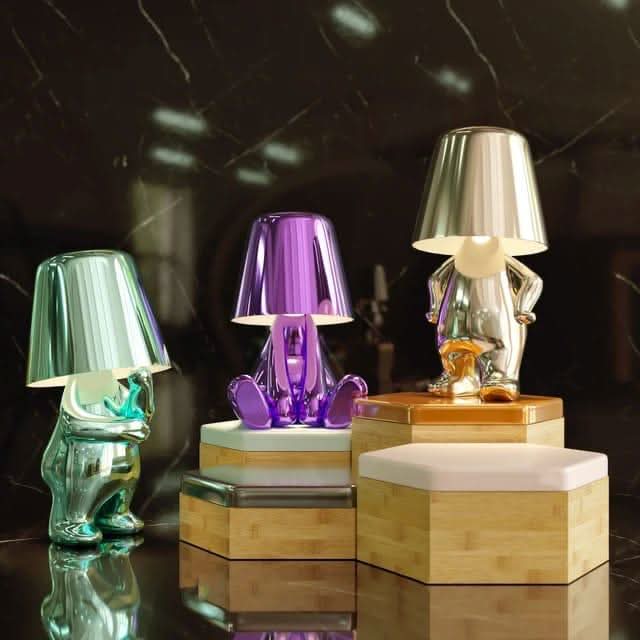 Resin Thinker LED Table Lamp