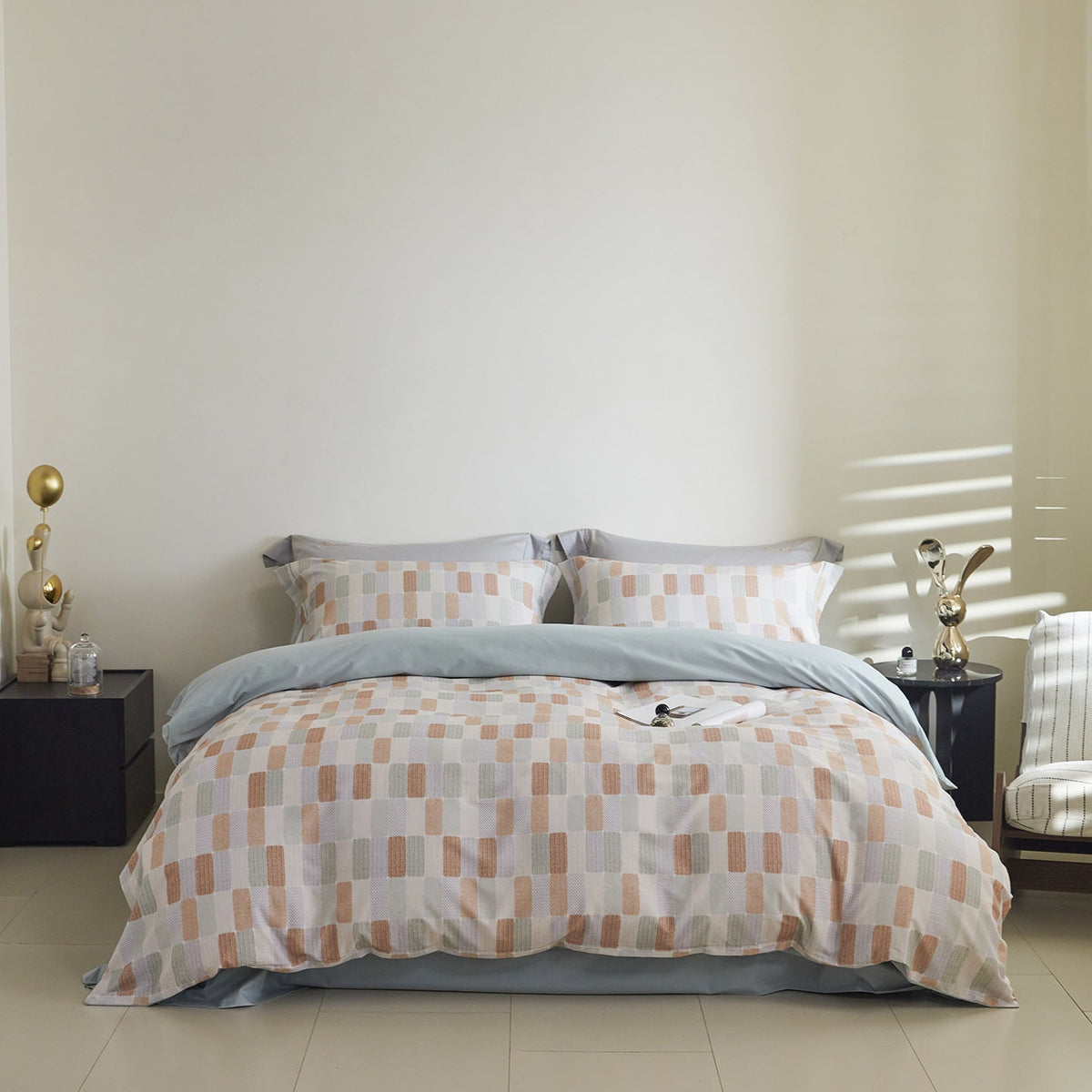 Reversible Cotton Sateen Bedding Set with Watercolor Tree Print