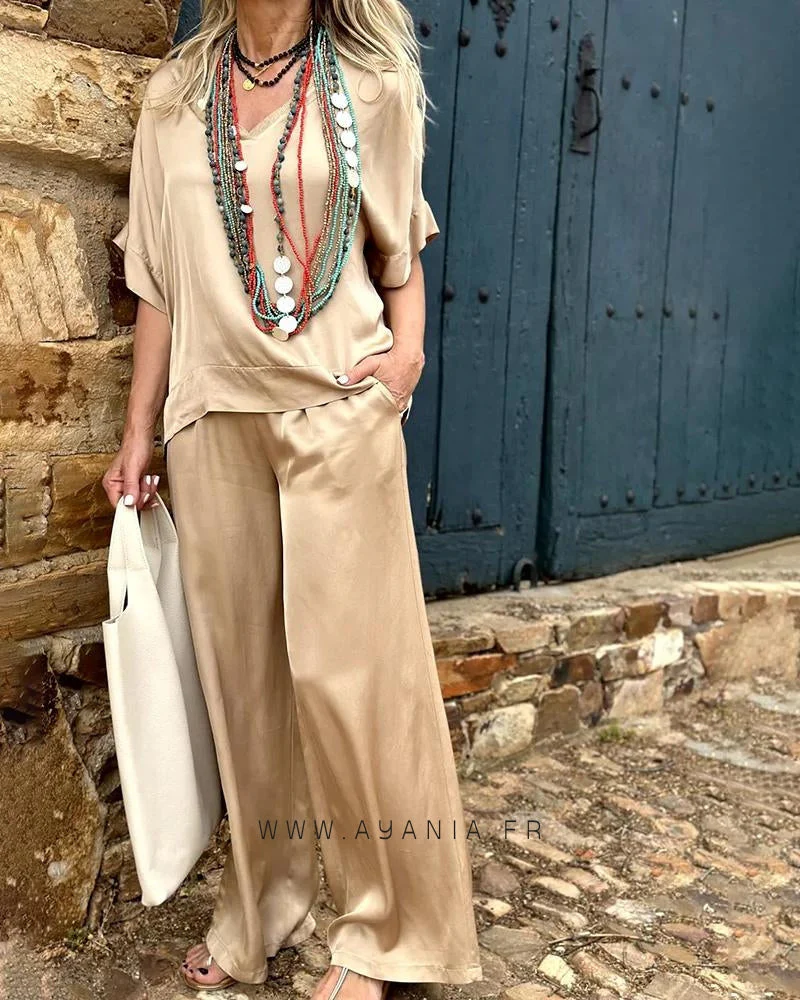 Set with Blouse and Pants