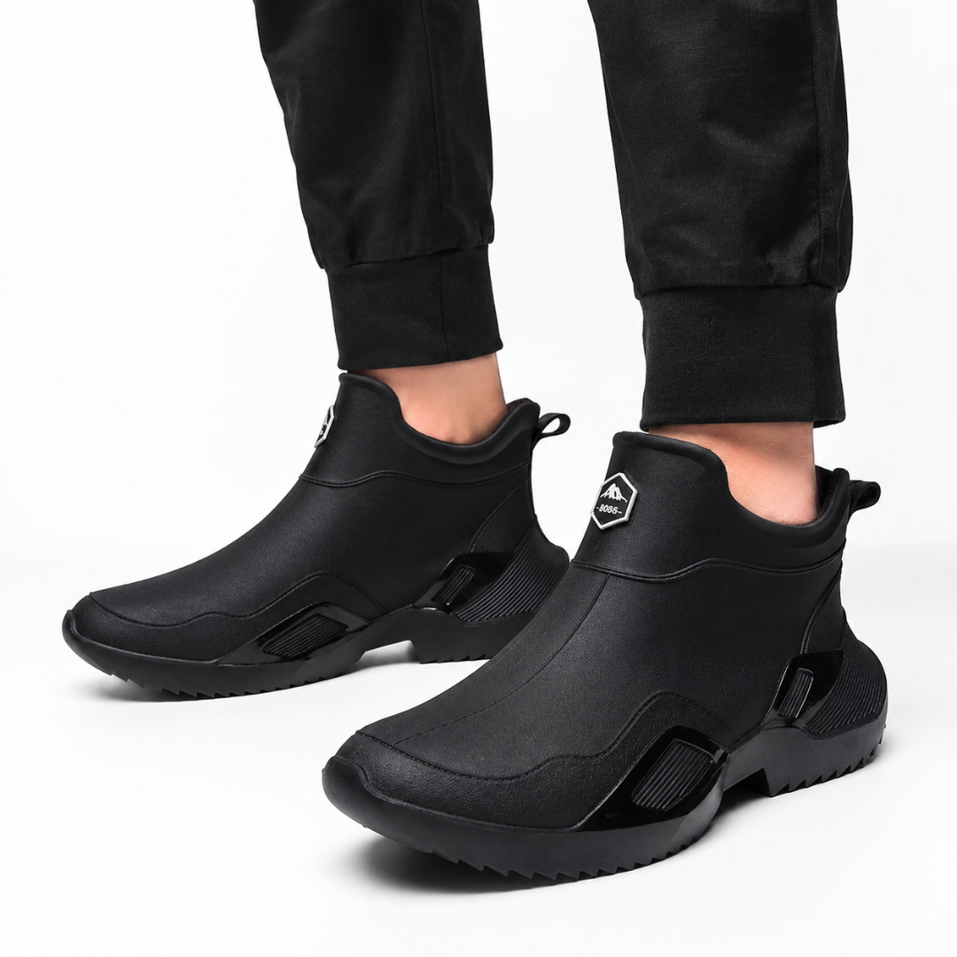 Short Pull On Boots