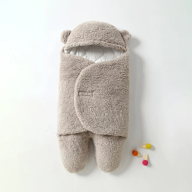 SnuggleBear™ Wrap Blanket - Ultimate Comfort