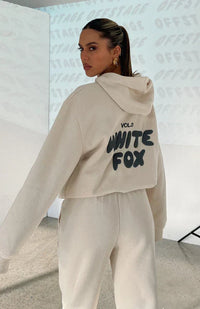 Stylish White Tracksuit - Comfort & Luxury