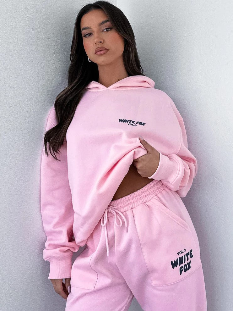 Stylish White Tracksuit - Comfort & Luxury
