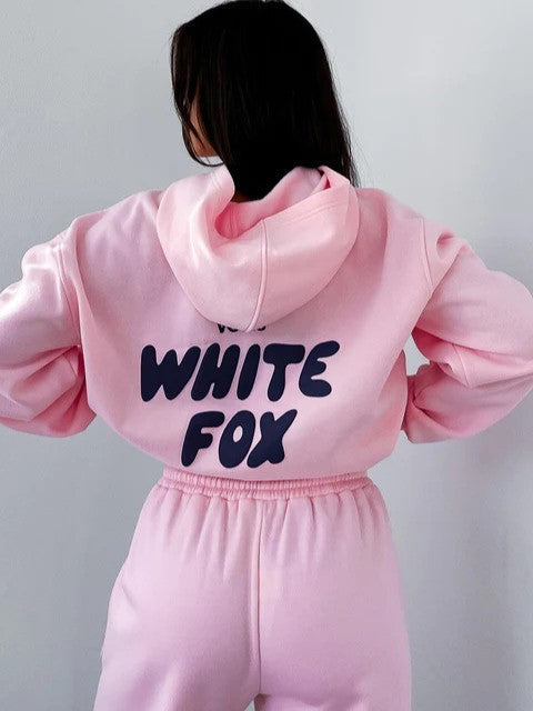 Stylish White Tracksuit - Comfort & Luxury