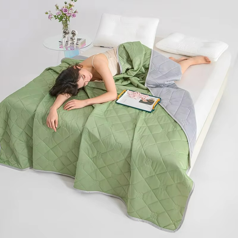 Summer Duvet for Air-Conditioned Rooms Breathable and Soft
