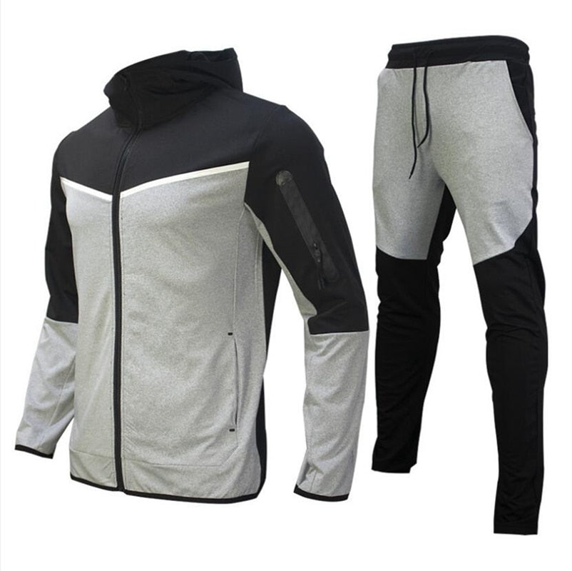 Taavi Tracksuit | A unique & high-quality tracksuit for men