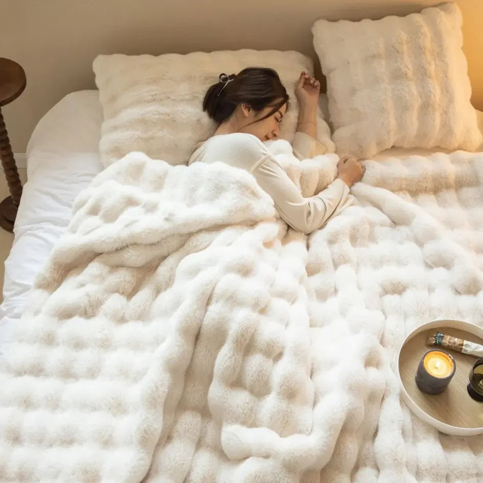 The Plush Blanket Everyone is Talking About