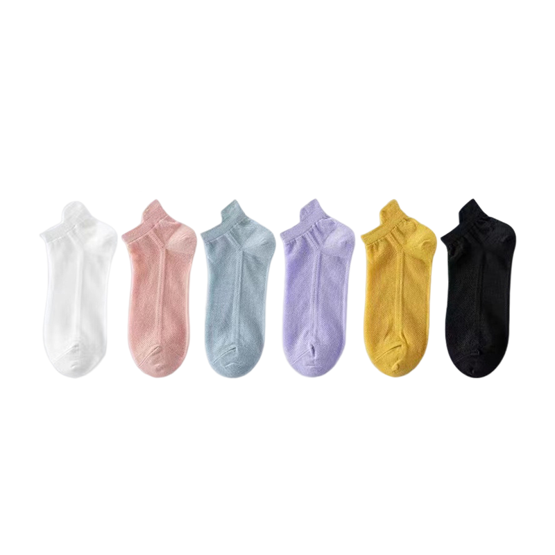 Ultra-thin, non-slip socks with invisible effect