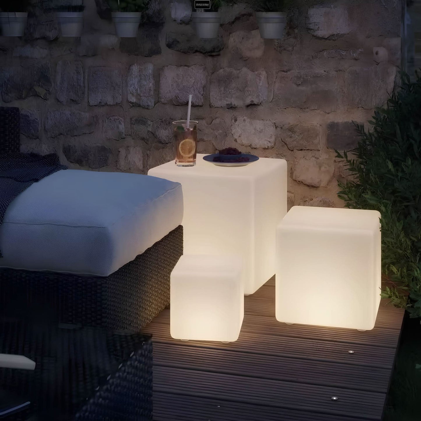 Wireless Cube Garden LED Light
