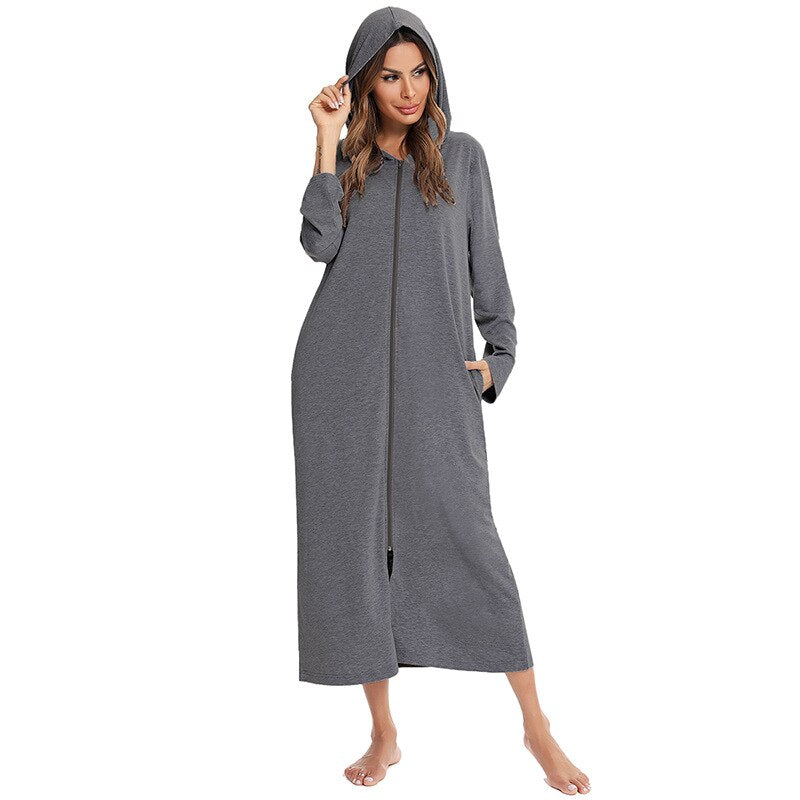 Women Hooded Bathrobe with Zipper: Comfortable & Practical