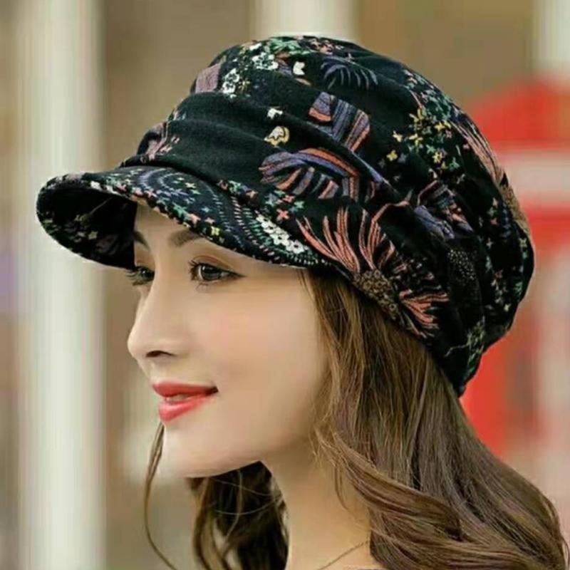 Women's Floral Pleated Cap with Short Brim - Warm and Stylish