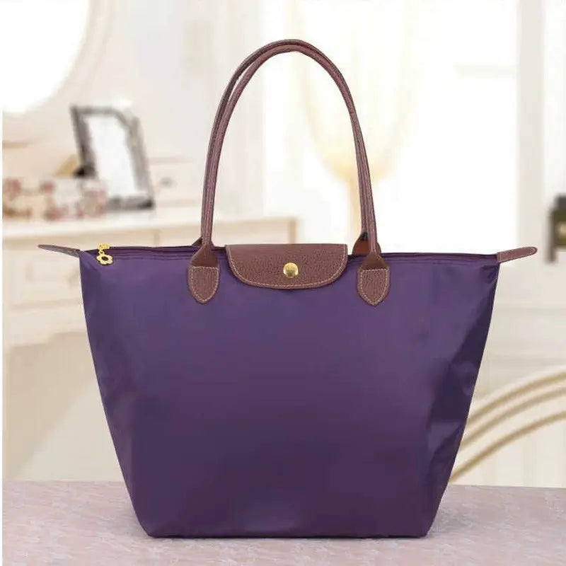 Women's Handbag - Stylish Elegance