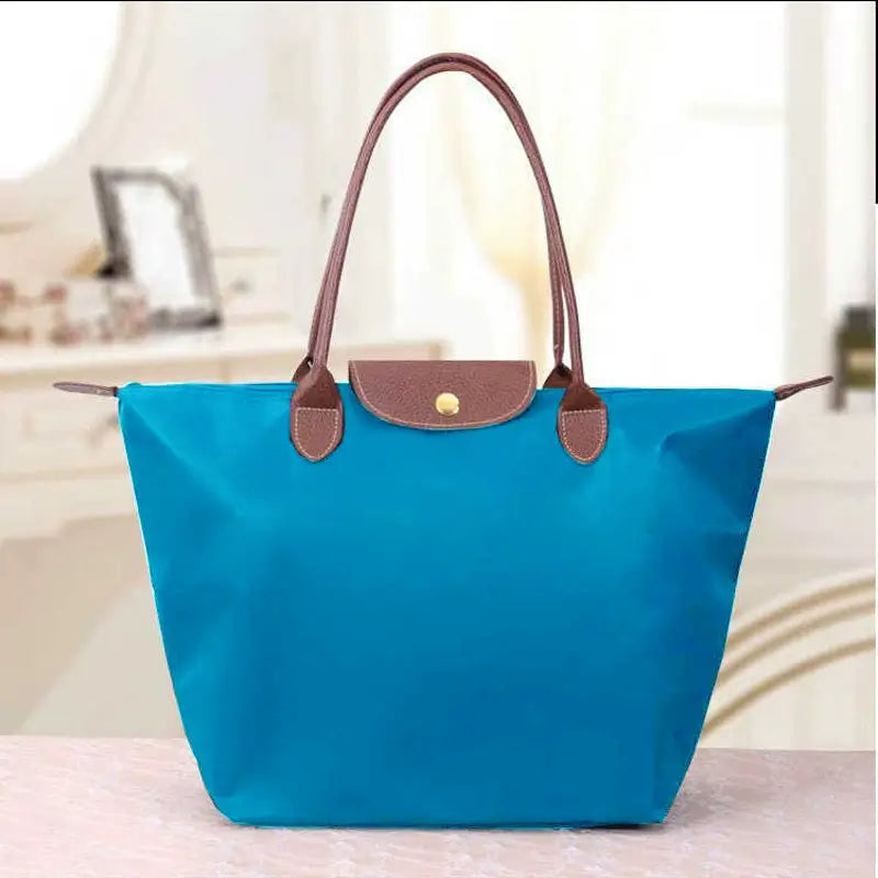 Women's Handbag - Stylish Elegance