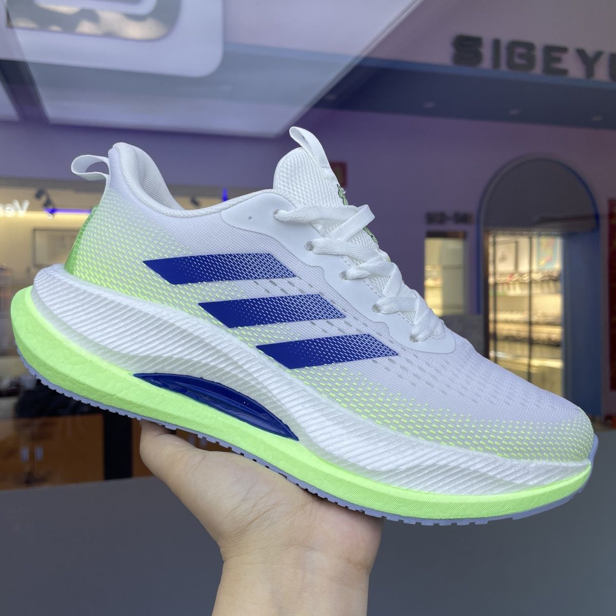 Women's Running Shoes - High Performance | Breathable & Lightweight