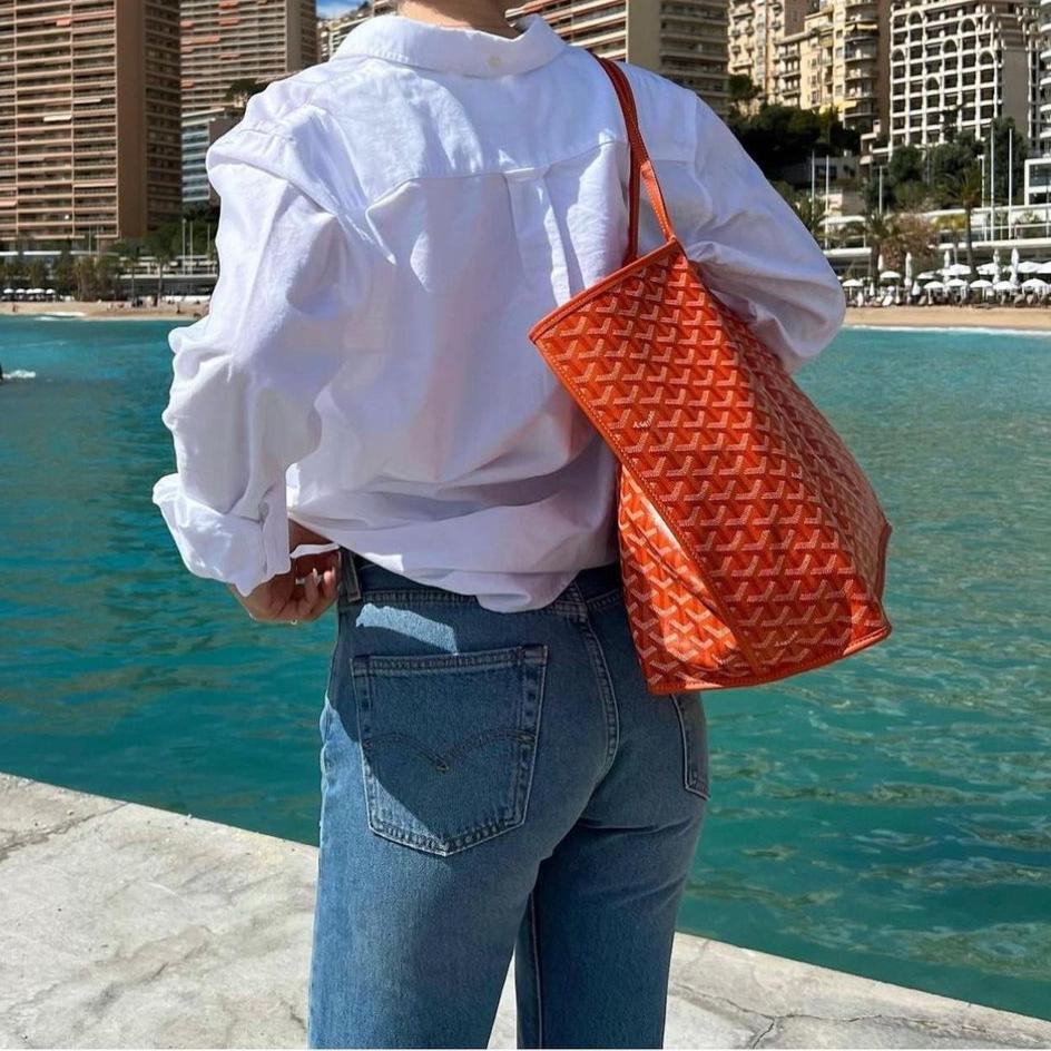 Women - Stylish Bags - Elegant Design